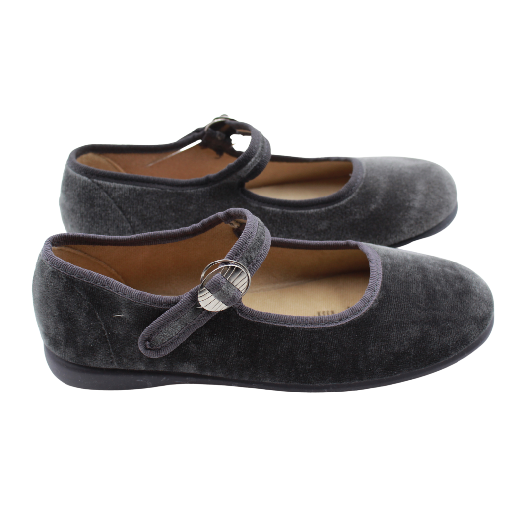 Mercedita de Terciopelo Gris