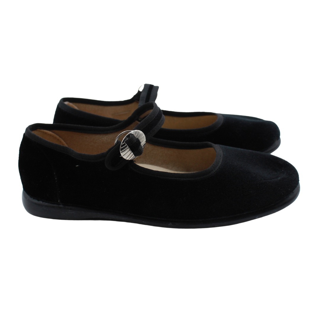 Mercedita de Terciopelo Negro